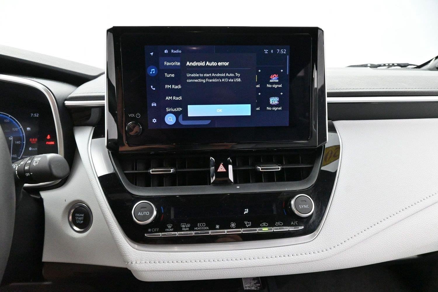 Used 2024 Toyota Corolla XSE FWD image 20