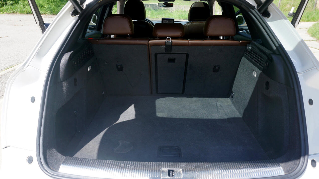 Used 2018 Audi Q3 2.0T Premium Plus w/ Premium Plus Package image 21