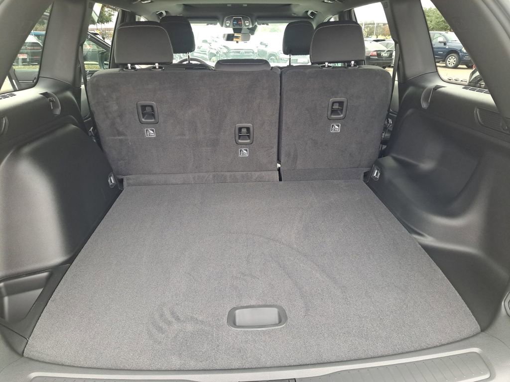 New 2025 Jeep Grand Cherokee Laredo w/ MOPAR Finishing Package RWD image 11