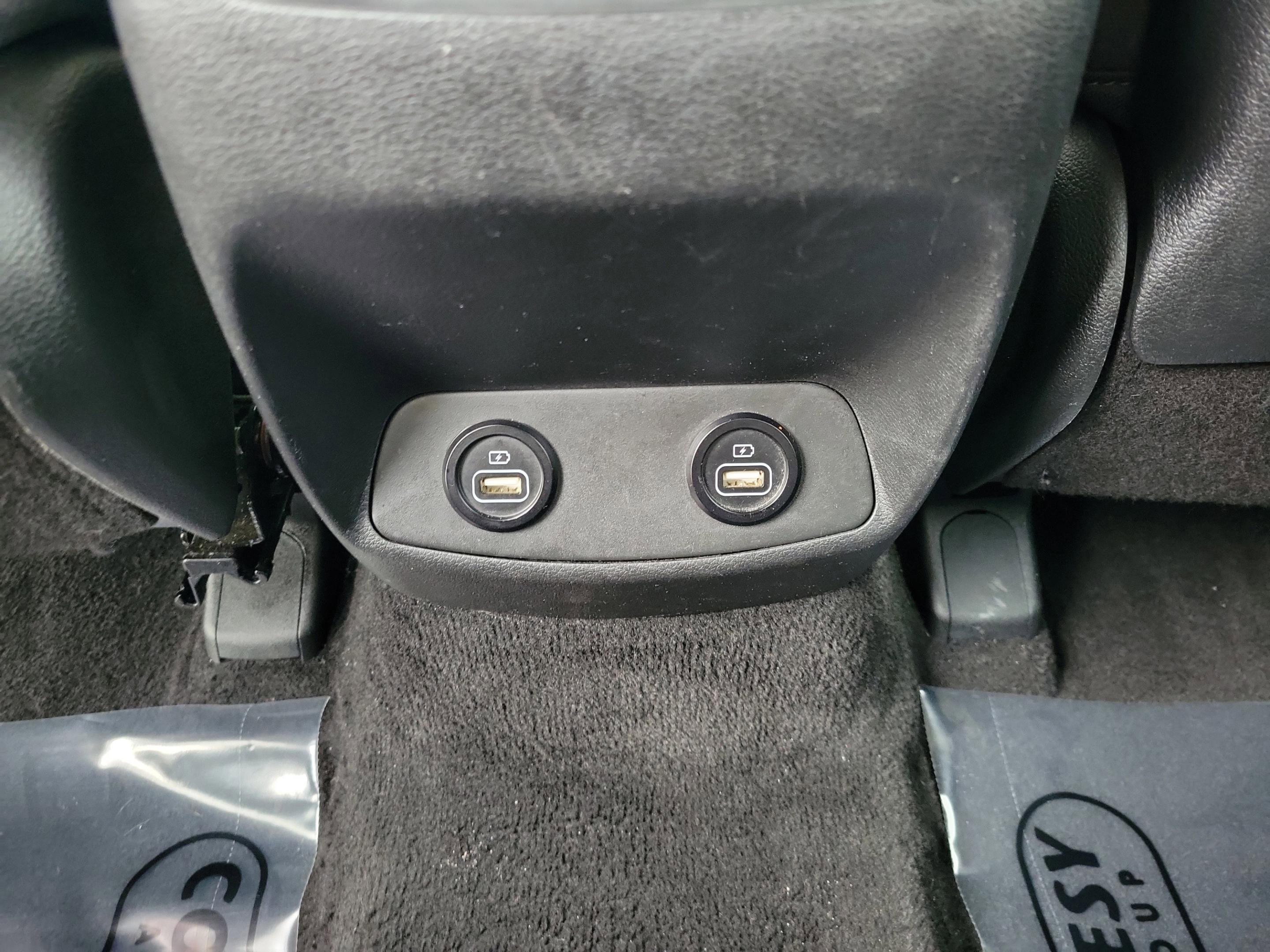 Certified 2023 Hyundai Santa Fe SEL image 13