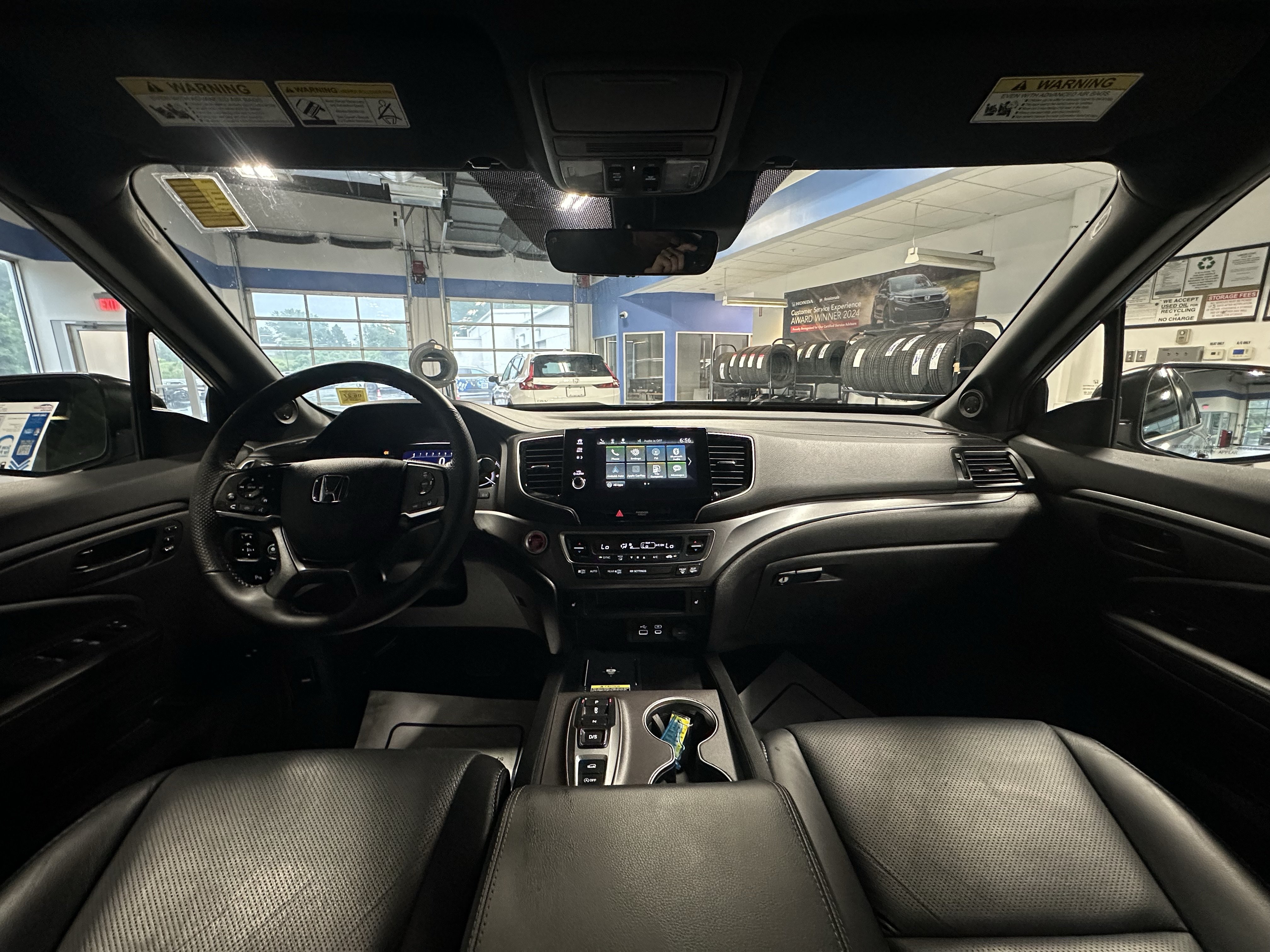 Used 2024 Honda Passport EX-L image 2