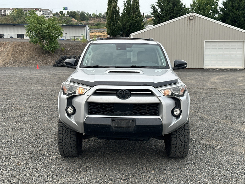 Certified 2020 Toyota 4Runner Venture AWD/4WD image 6