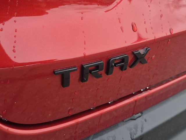 Used 2024 Chevrolet Trax RS w/ Driver Confidence Package FWD image 10