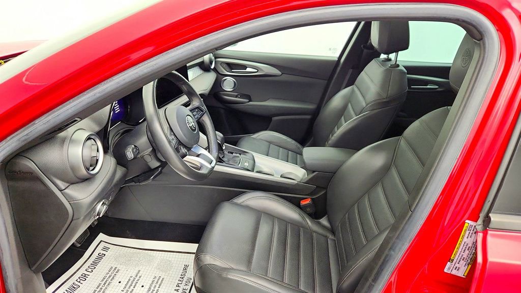 Used 2024 Alfa Romeo Tonale Ti image 23
