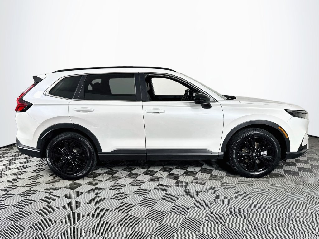Used 2025 Honda CR-V Sport Touring image 8