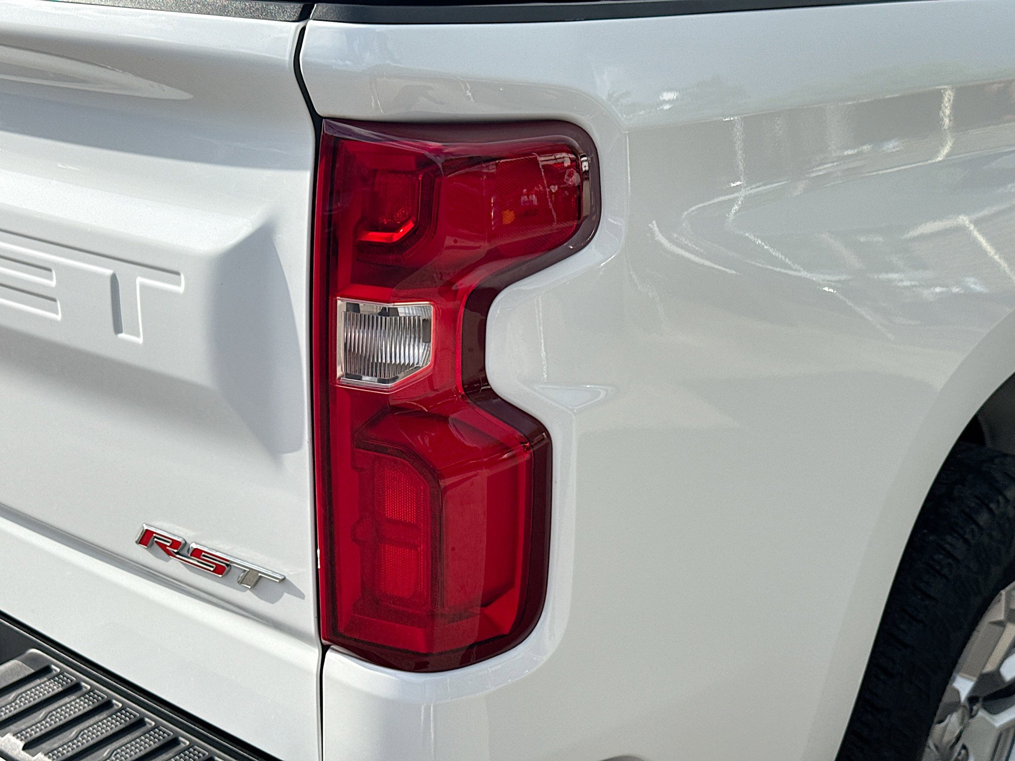 Used 2023 Chevrolet Silverado 1500 RST w/ Z71 Off-Road Package image 28