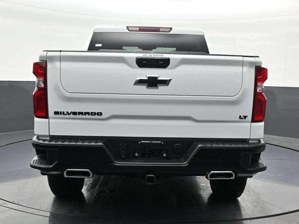 Used 2024 Chevrolet Silverado 1500 LT Trail Boss AWD/4WD image 4
