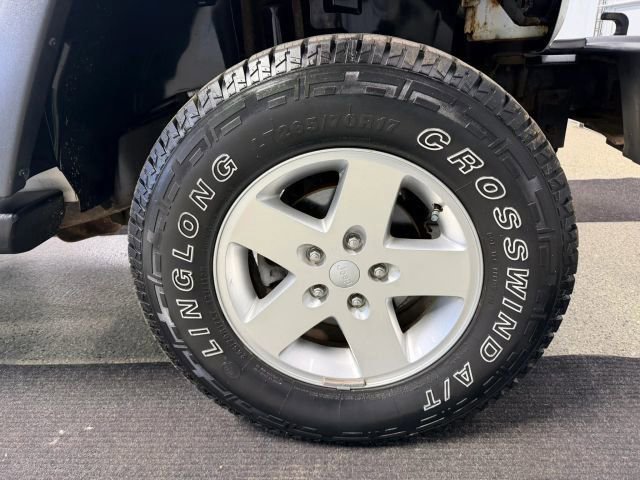 Used 2010 Jeep Wrangler Sport AWD/4WD image 15
