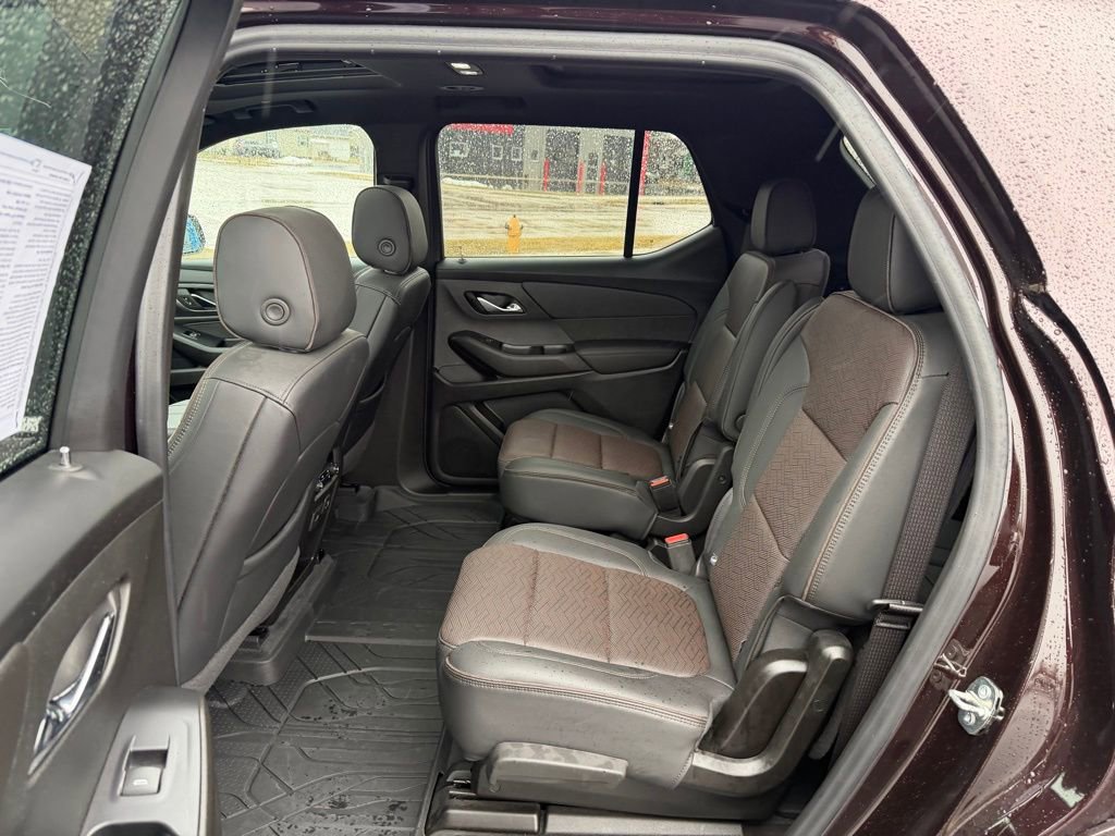Used 2022 Chevrolet Traverse High Country w/ LPO, Floor Liner Package image 12