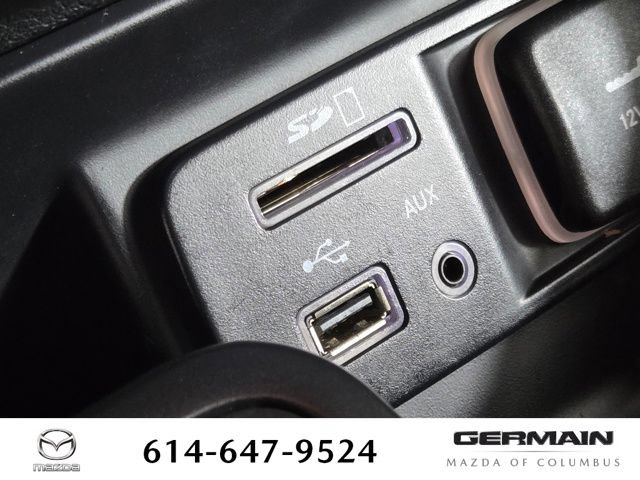 Used 2015 Jeep Cherokee Latitude w/ Trailer Tow Group AWD/4WD image 33