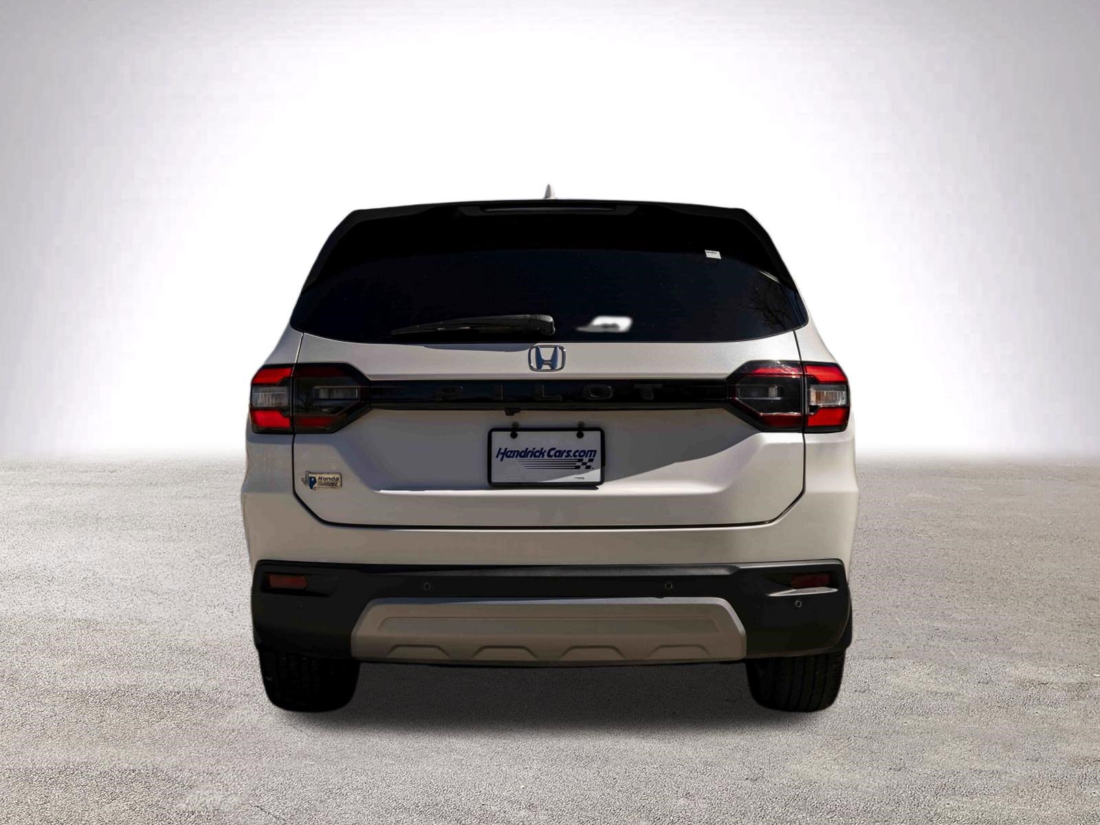 Used 2025 Honda Pilot EX-L image 5
