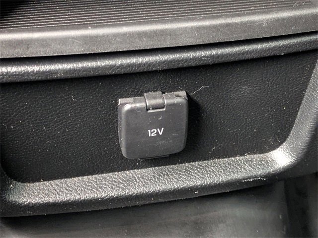 Used 2020 Ford Edge SEL image 13