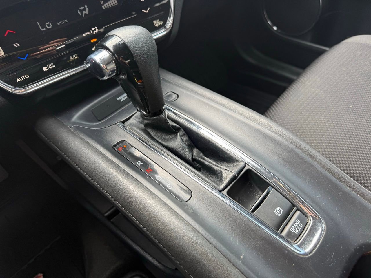 Certified 2022 Honda HR-V EX image 17