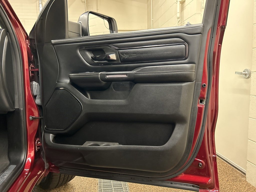 Used 2023 RAM 1500 Limited w/ Body Color Bumper Group image 16