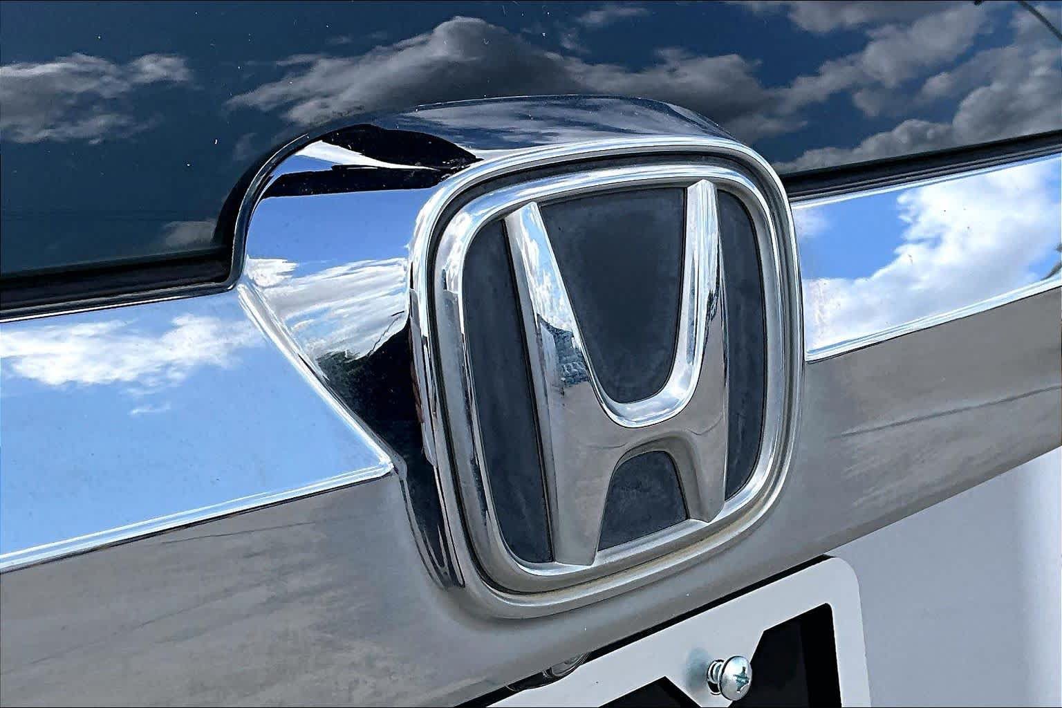 Used 2015 Honda CR-V LX image 10