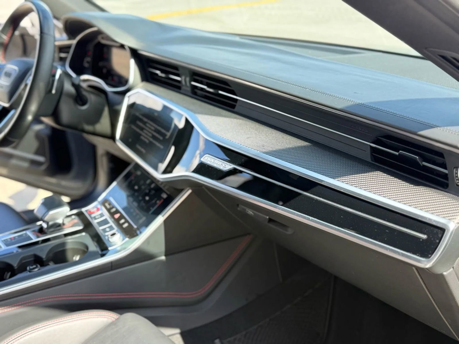 Used 2021 Audi RS 7 Sportback w/ Black Optic Package image 28