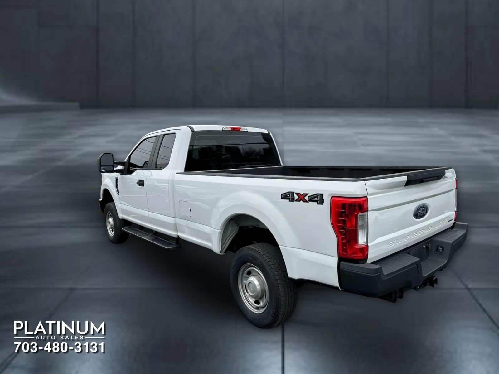 Used 2017 Ford F250 XL w/ Snow Plow Prep Package image 10