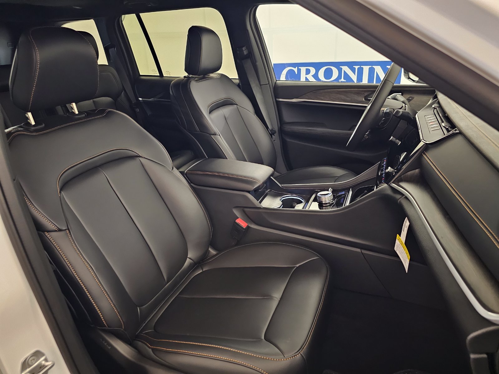 New 2026 Jeep Grand Cherokee Limited AWD/4WD image 30
