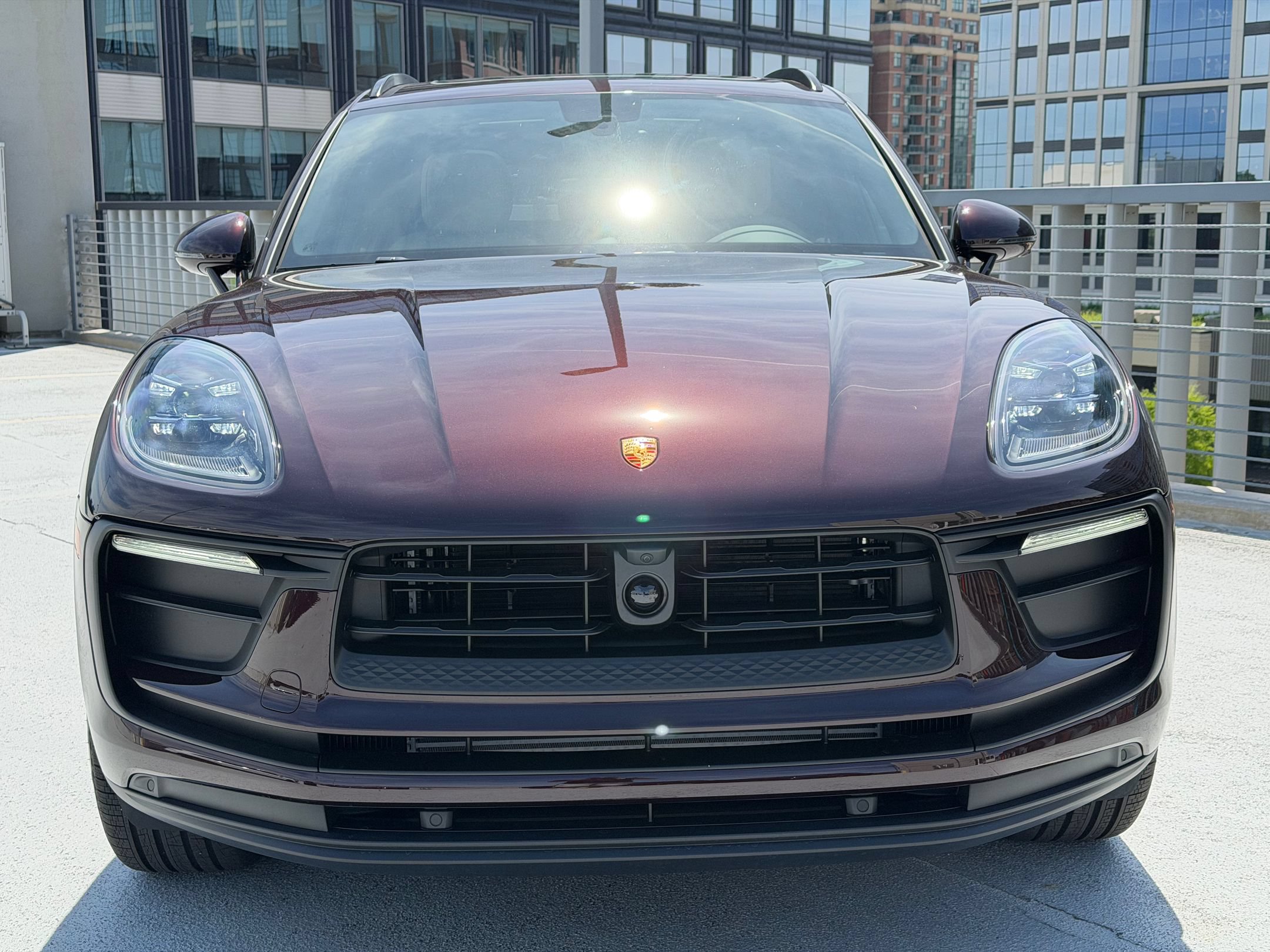 Used 2026 Porsche Macan AWD/4WD image 10