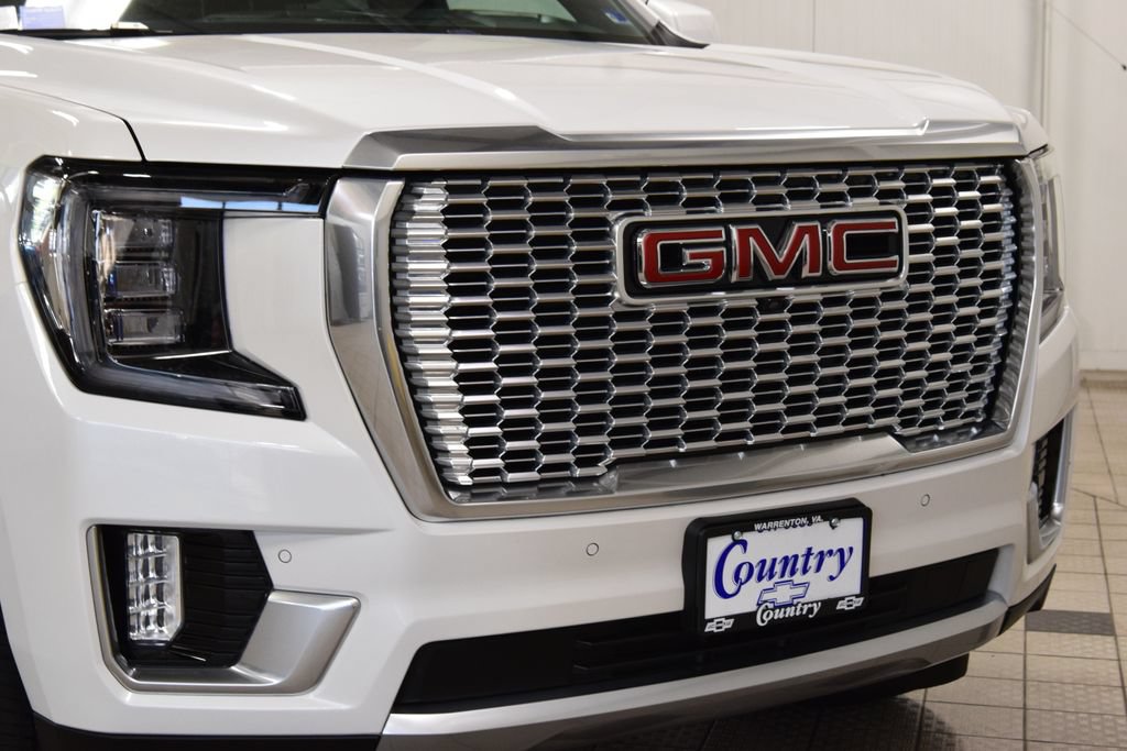Used 2024 GMC Yukon XL Denali AWD/4WD image 13