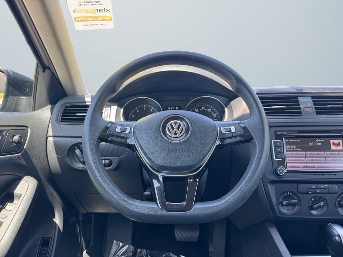 Used 2015 Volkswagen Jetta S FWD image 11