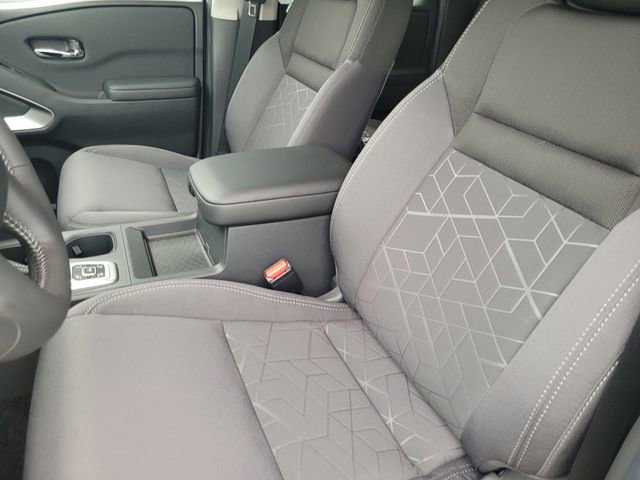 New 2026 Nissan Frontier SV image 8