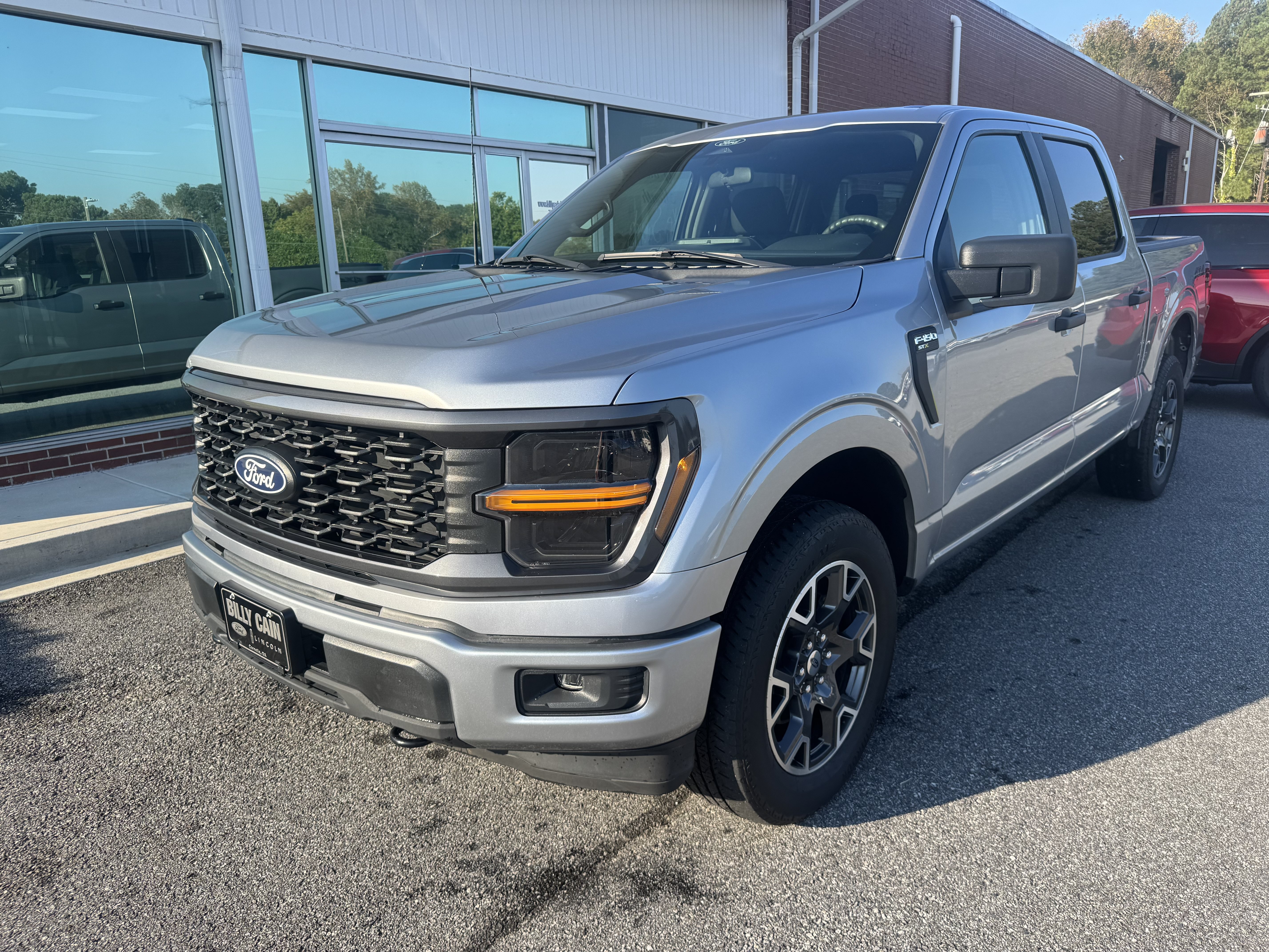 Used 2024 Ford F150 STX AWD/4WD image 5
