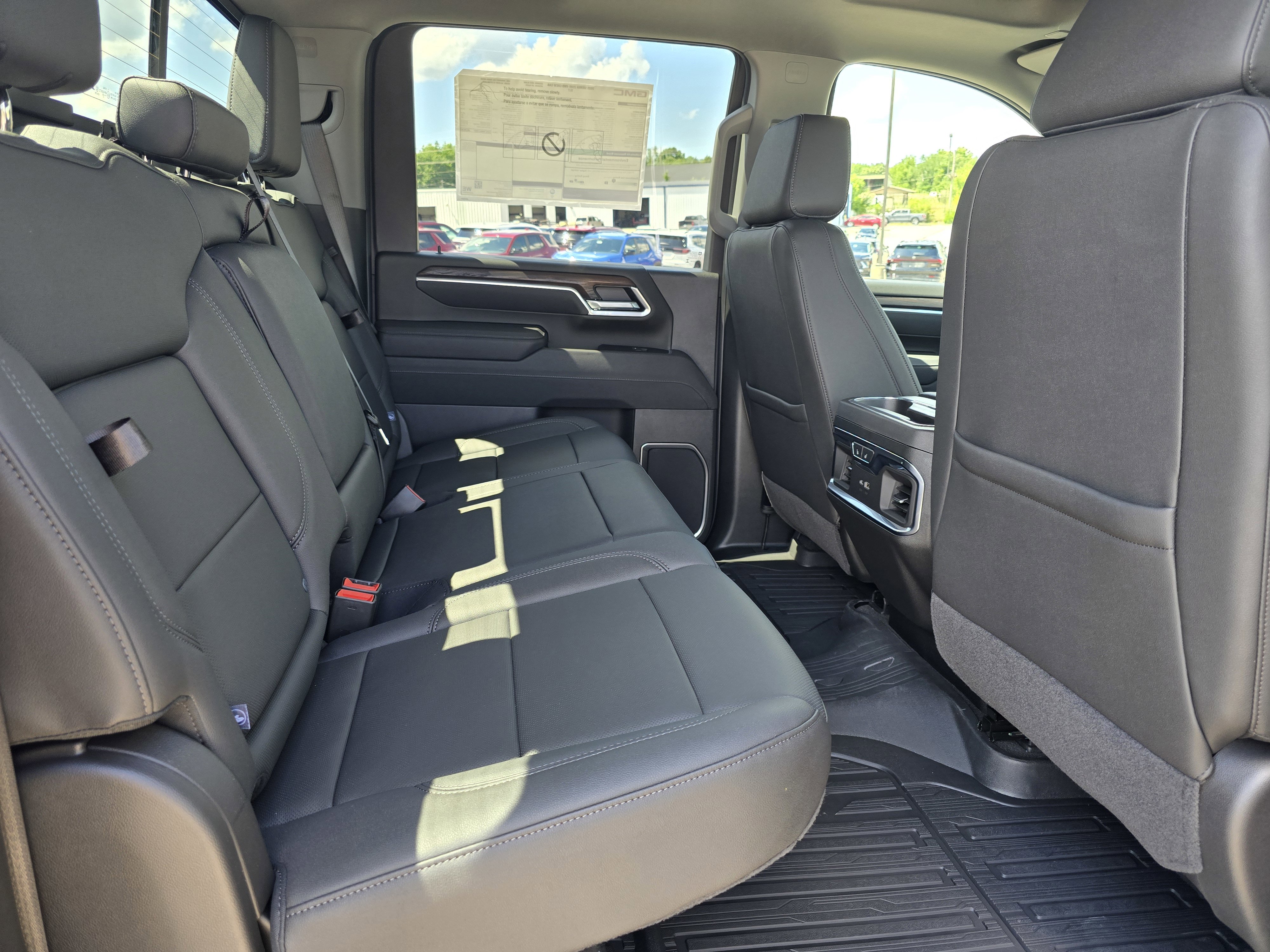 New 2025 GMC Sierra 2500 SLT w/ SLT Convenience Package image 21