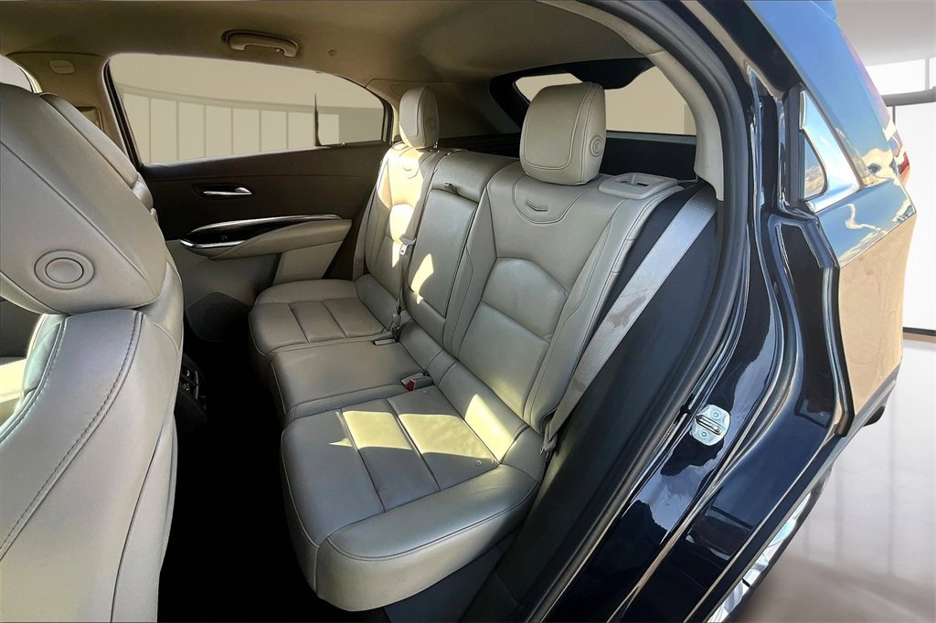 Certified 2023 Cadillac XT4 Luxury w/ Cold Weather Package image 25