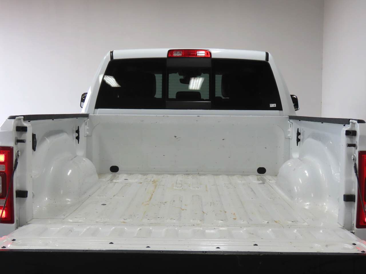 Used 2022 RAM 2500 Laramie AWD/4WD image 5