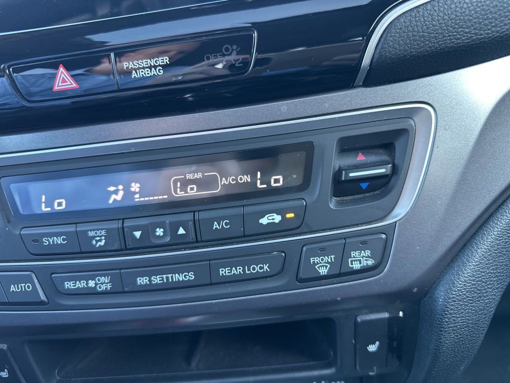 Used 2021 Honda Pilot Special Edition image 18