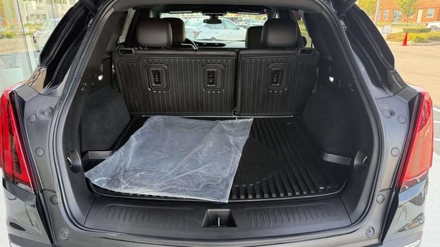 Certified 2024 Cadillac XT5 Luxury w/ LPO, Floor Liner Package AWD/4WD image 55