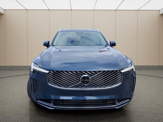 New 2026 Volvo XC90 T8 Ultra w/ Protection Package Premier image 4