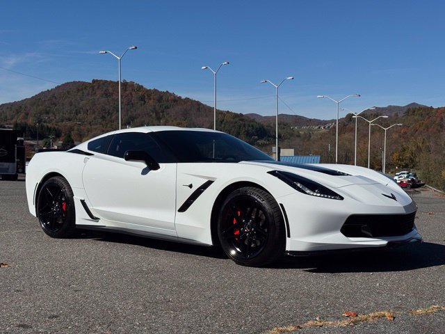 Used 2015 Chevrolet Corvette Stingray Coupe RWD image 9