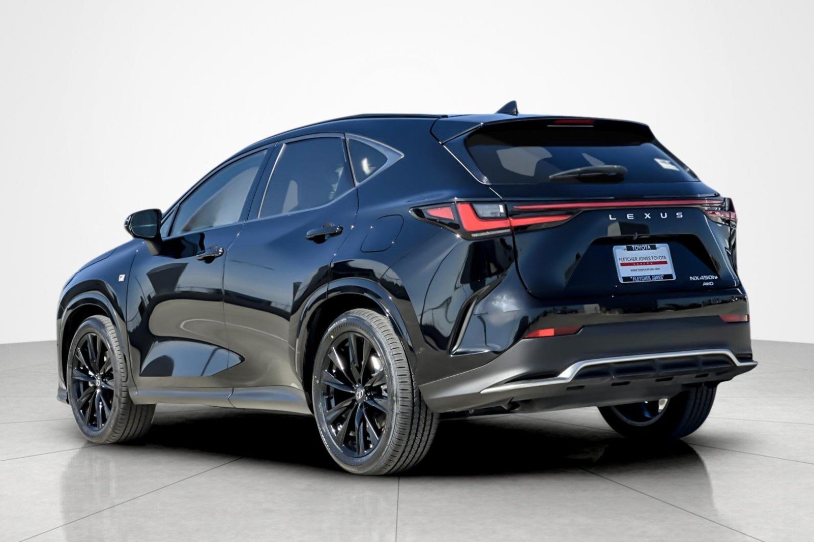 Used 2025 Lexus NX 450h+ F Sport w/ Towing Package (2000 Lbs) AWD/4WD image 3