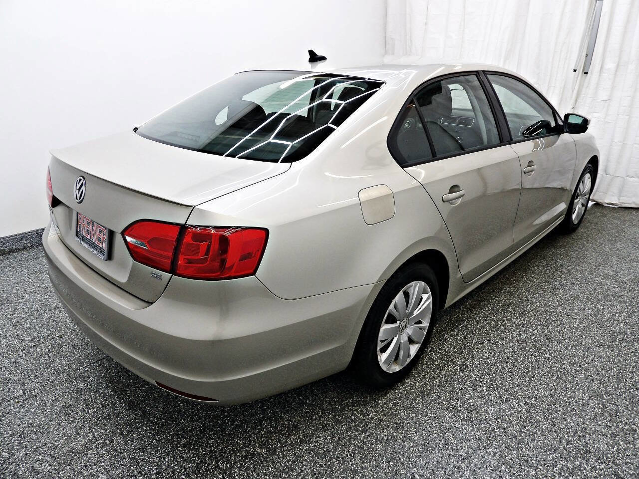 Used 2014 Volkswagen Jetta SE FWD image 6