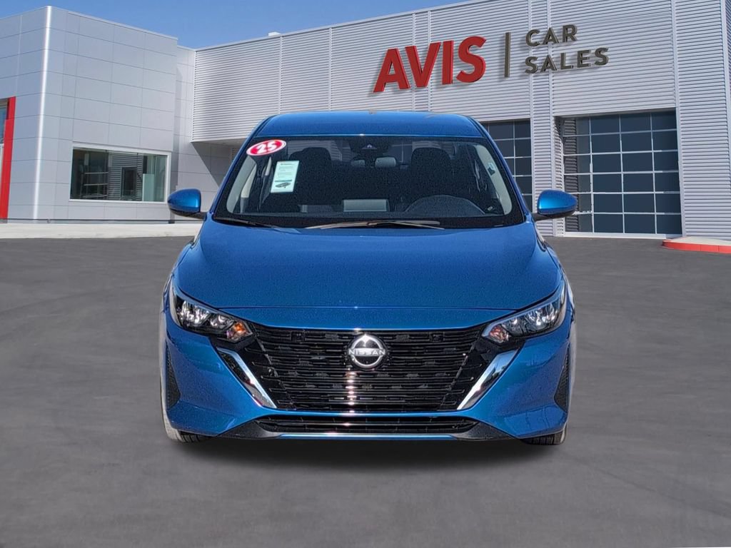Used 2025 Nissan Sentra SV FWD image 2