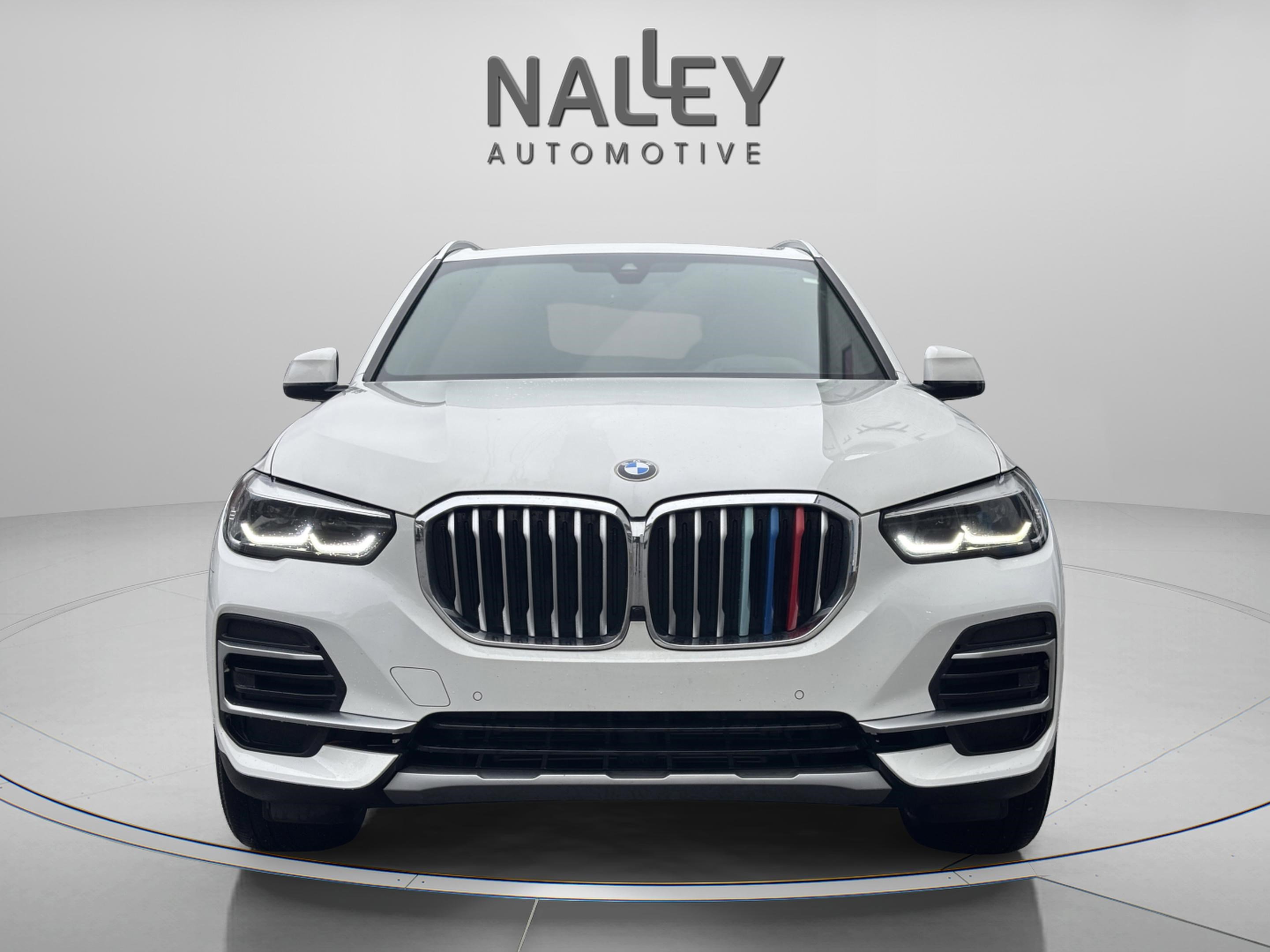 Used 2023 BMW X5 sDrive40i w/ Premium Package image 6