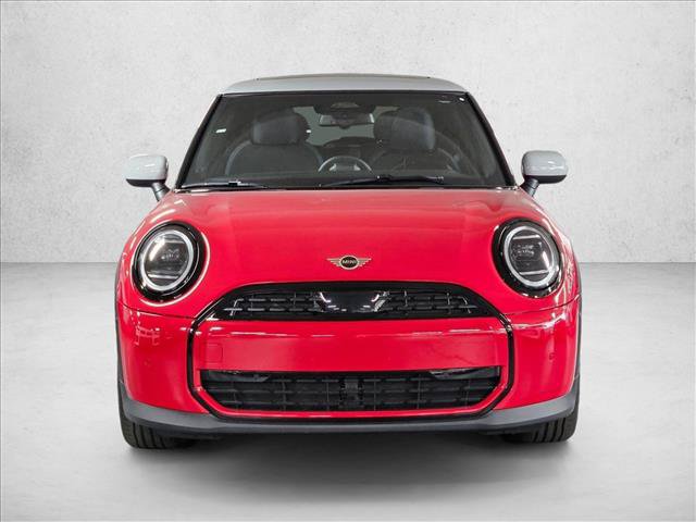 Used 2026 MINI Cooper 2-Door Hardtop FWD image 2