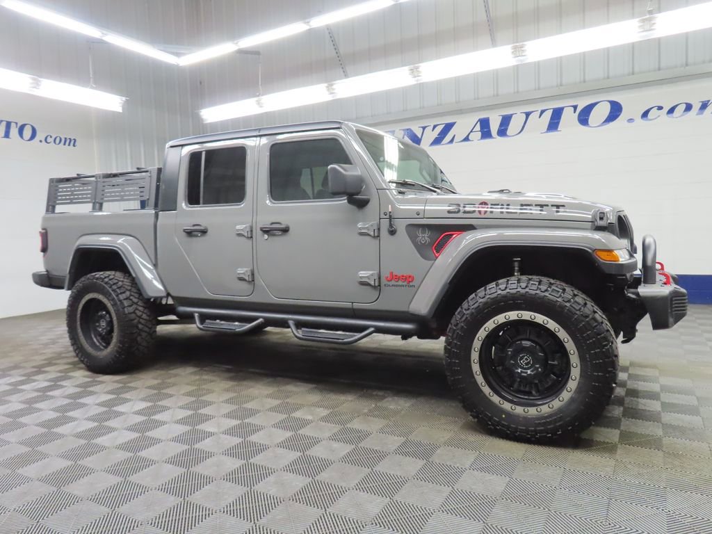 Used 2021 Jeep Gladiator Sport AWD/4WD image 3