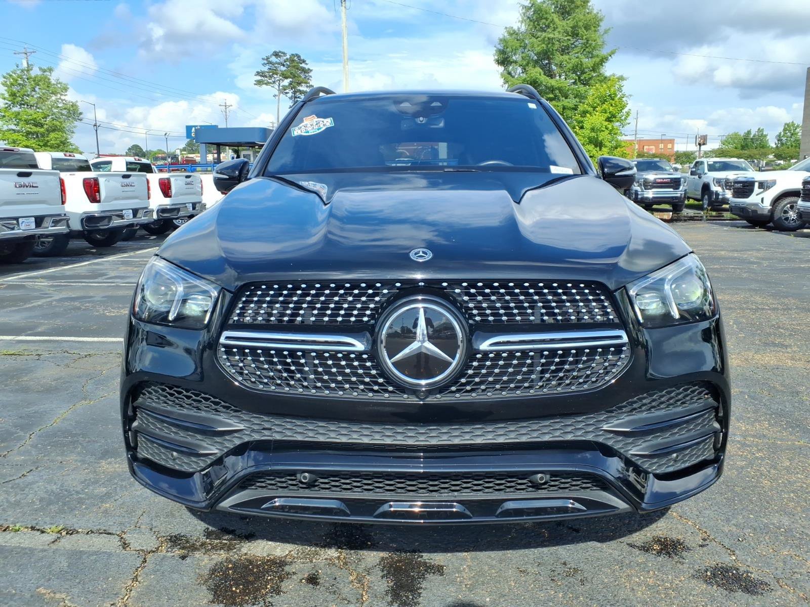 Used 2021 Mercedes-Benz GLE 580 4MATIC image 2