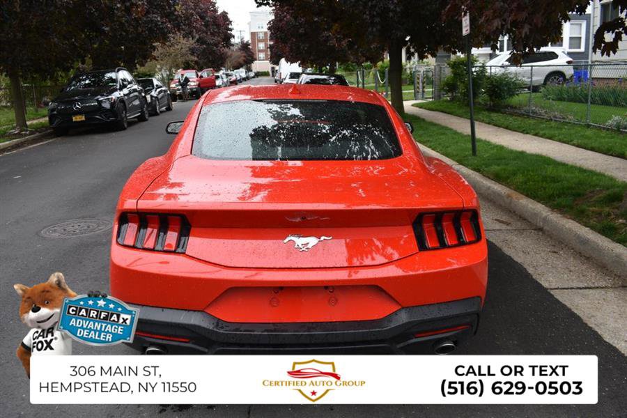 Used 2026 Ford Mustang Premium RWD image 6