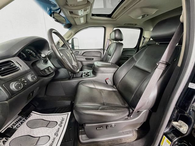 Used 2014 Chevrolet Silverado 2500 LTZ AWD/4WD image 21