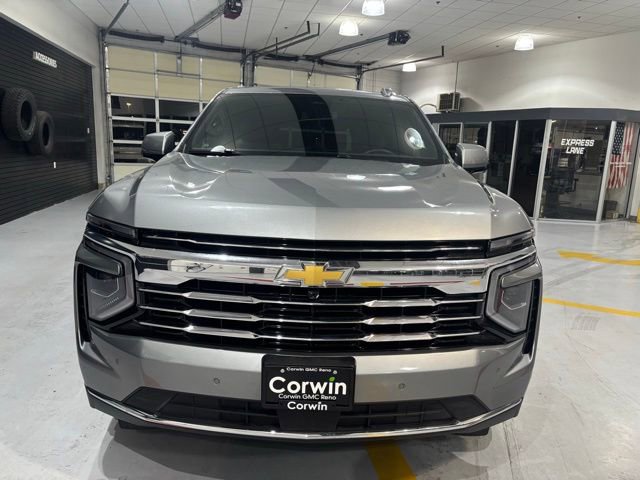 Used 2025 Chevrolet Tahoe LT AWD/4WD image 3
