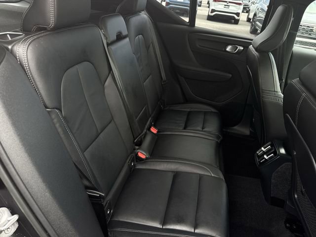 Used 2023 Volvo XC40 B5 Plus w/ Driver Assist Package AWD/4WD image 26