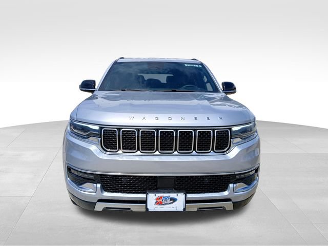 Used 2023 Jeep Wagoneer Series III w/ Preferred Equipment Group AWD/4WD image 10