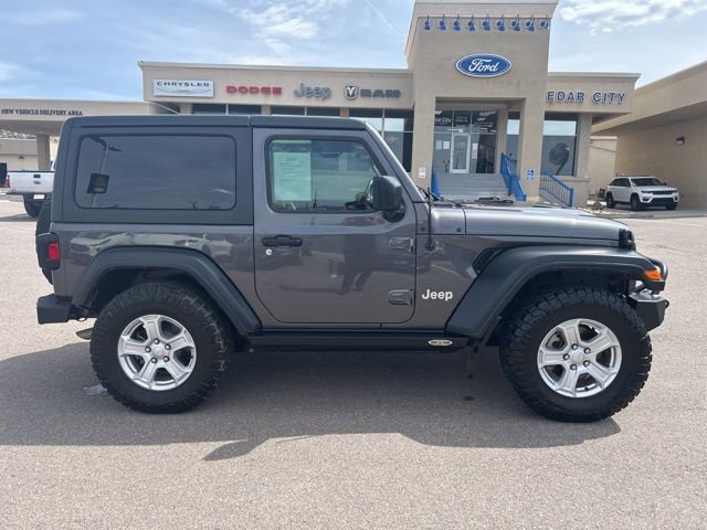 Used 2019 Jeep Wrangler Sport S image 4