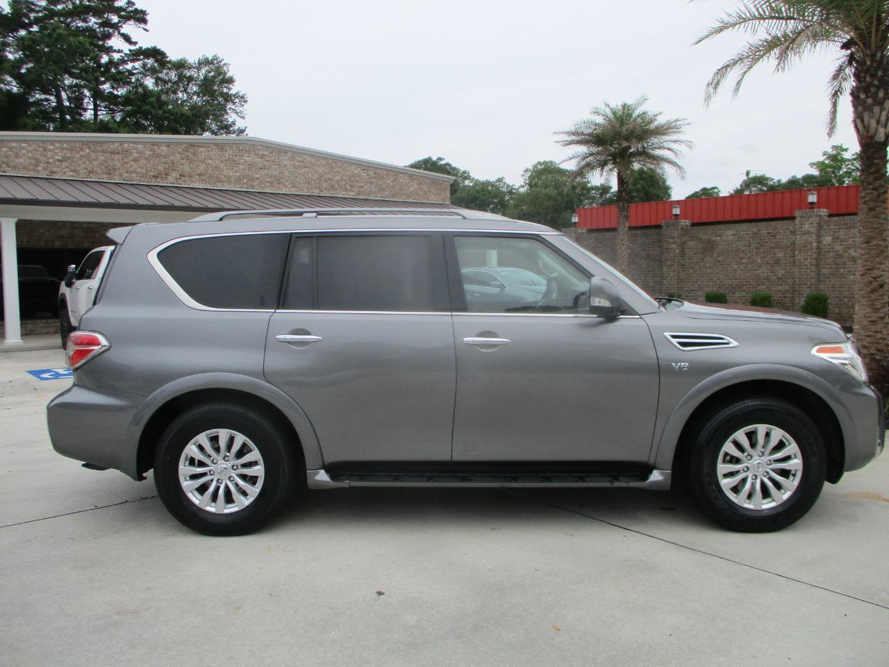 Used 2018 Nissan Armada SV w/ Driver Package RWD image 16