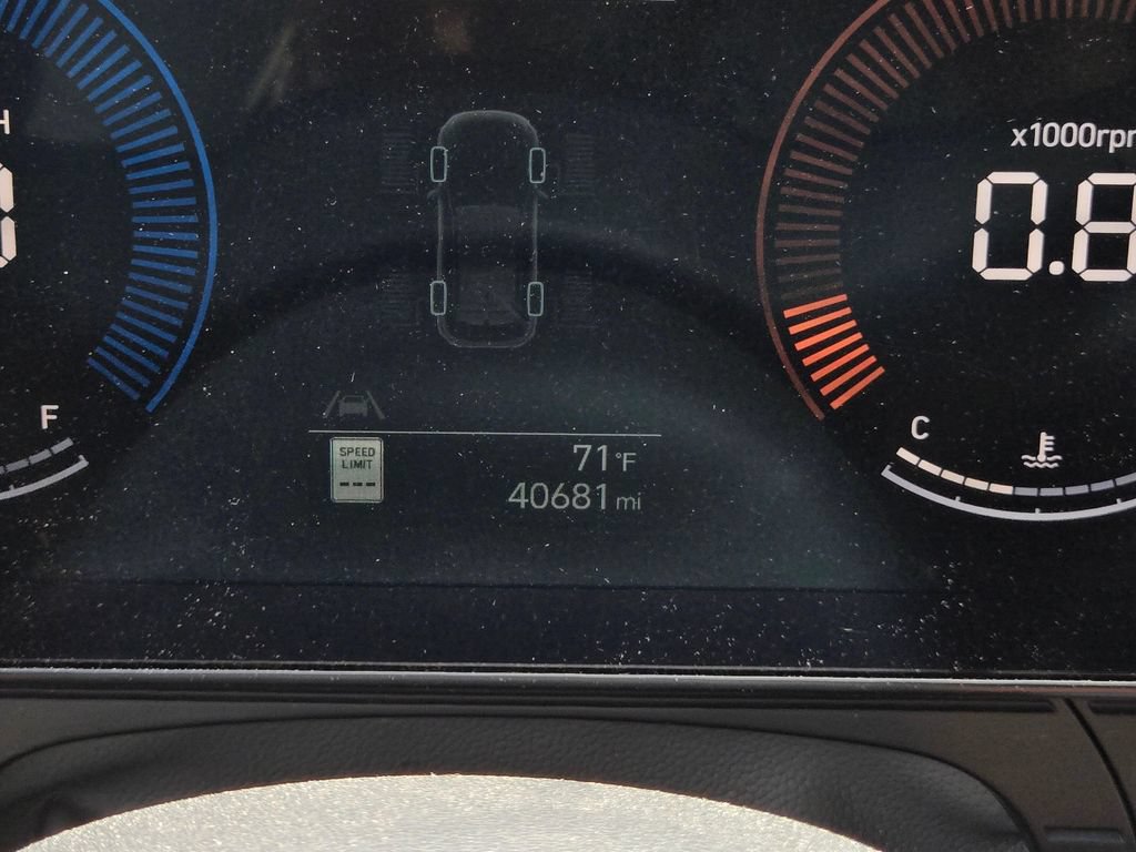 Used 2024 Hyundai Kona SEL AWD/4WD image 25