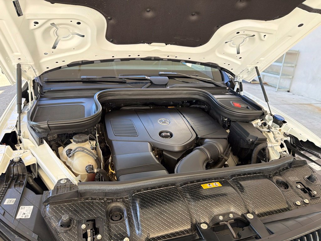 Used 2026 Mercedes-Benz GLE 350 4MATIC w/ Winter Package image 11